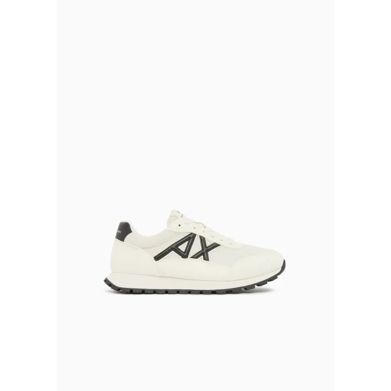 Tênis com Detalhes Contrastantes Off White/Preto - 8 UK - 40 BR