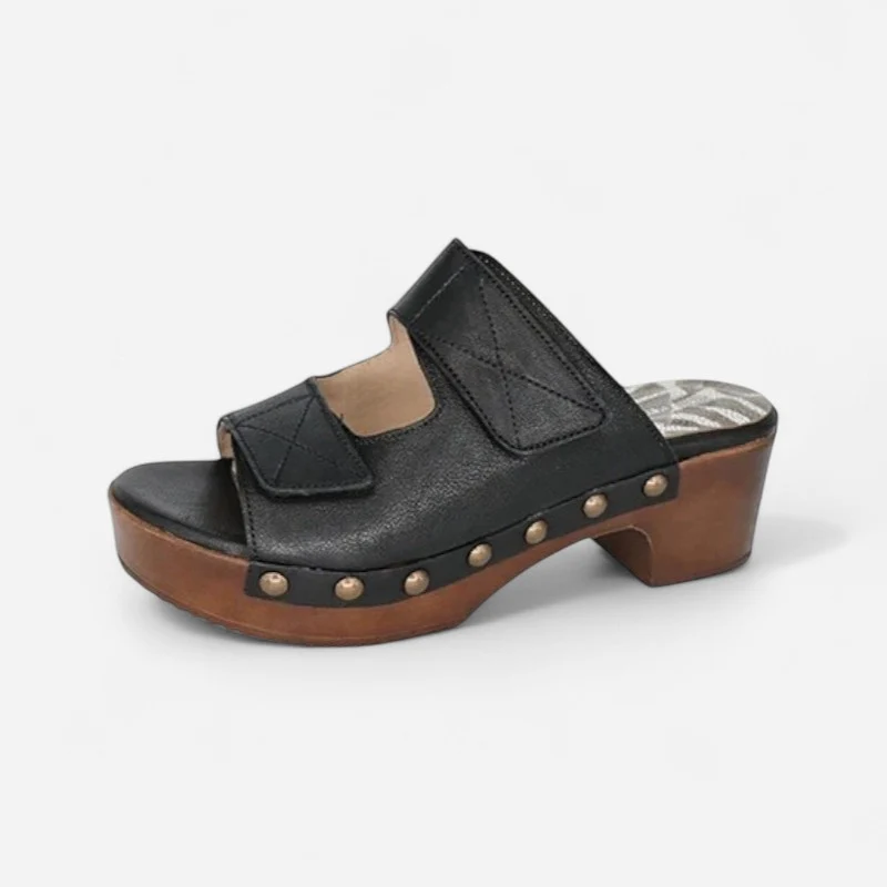 Brea Black 37