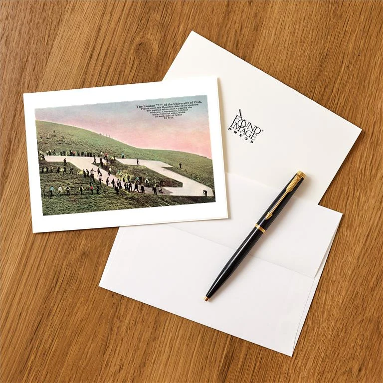 UT-215 University U - Vintage Image Greeting Card, Pack of 4