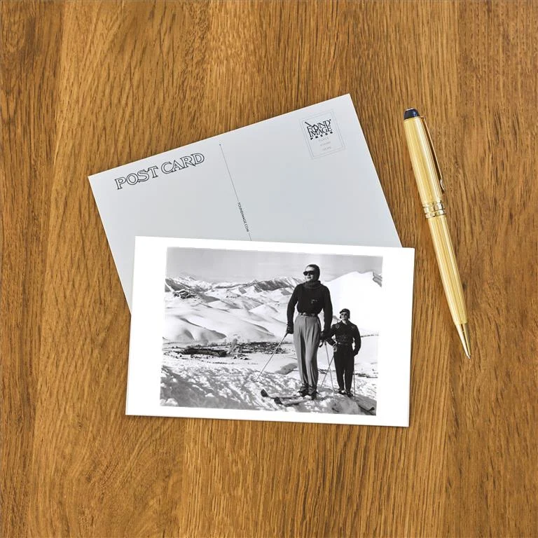 WS-197 Couple Surveying Slopes - Vintage Image Postcard, Pack of 10