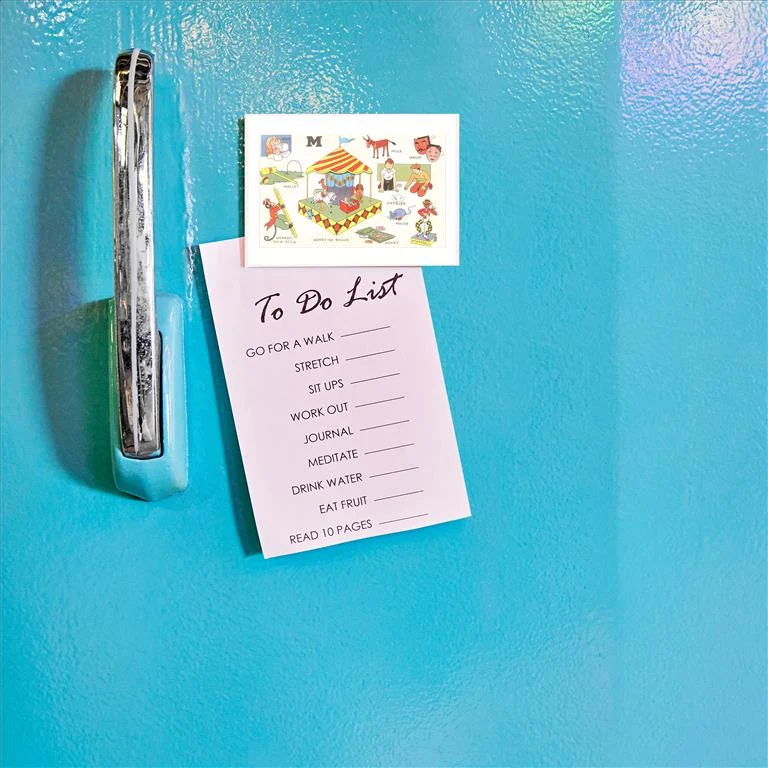 KF-623 Letter M - Vintage Image Magnet, Pack of 6