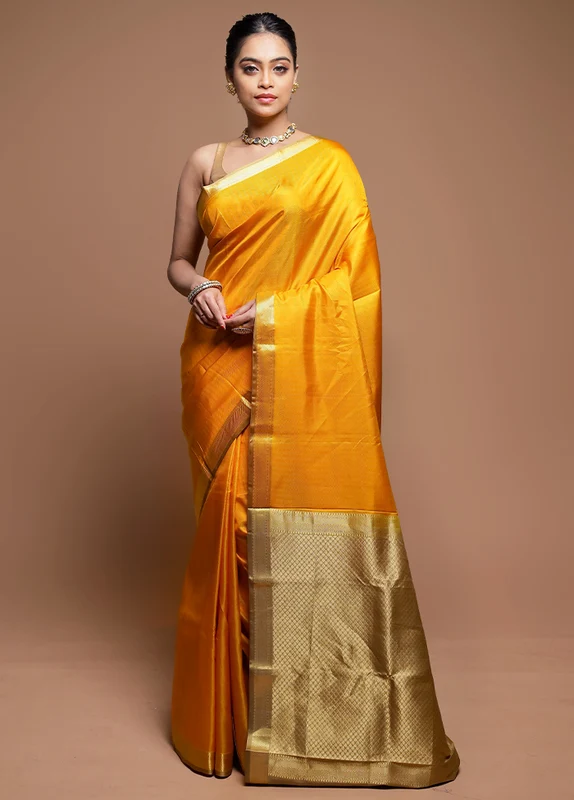 Yellow Handloom Kanjivaram Pure Silk Saree With Blouse Piece Onesize