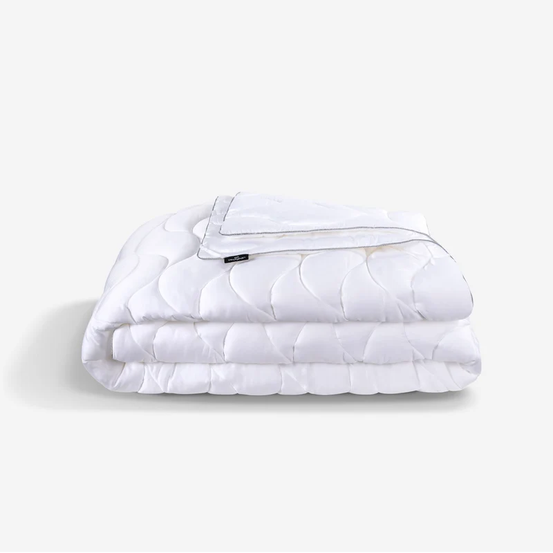 Performance - Light Weight Comforter White / Full