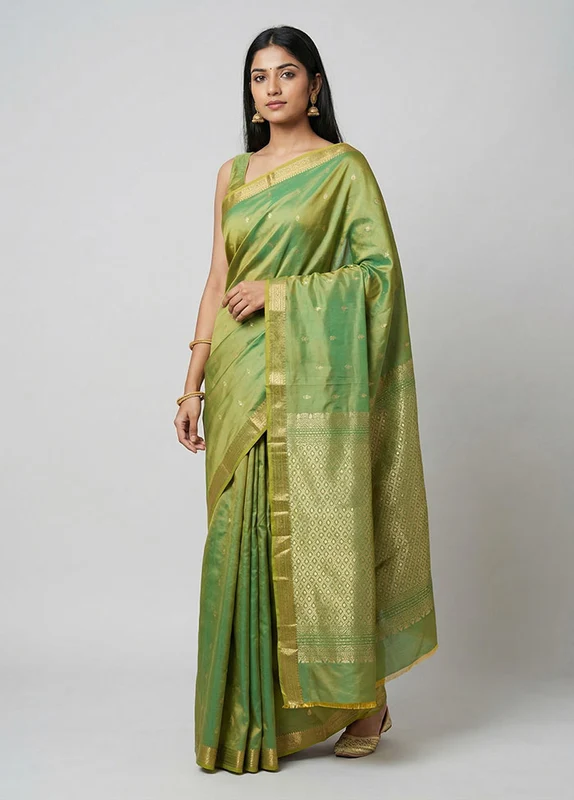 Green Kanjivaram Silk Saree With Blouse Piece One Size