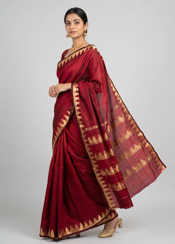 Maroon Kanjivaram Silk Saree With Blouse Piece One Size
