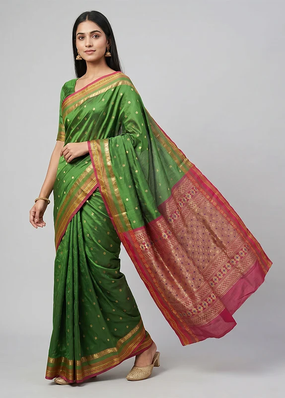 Green Kanjivaram Silk Saree With Blouse Piece One Size