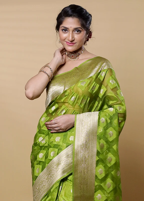 Green Dupion Silk Saree With Blouse Piece Onesize