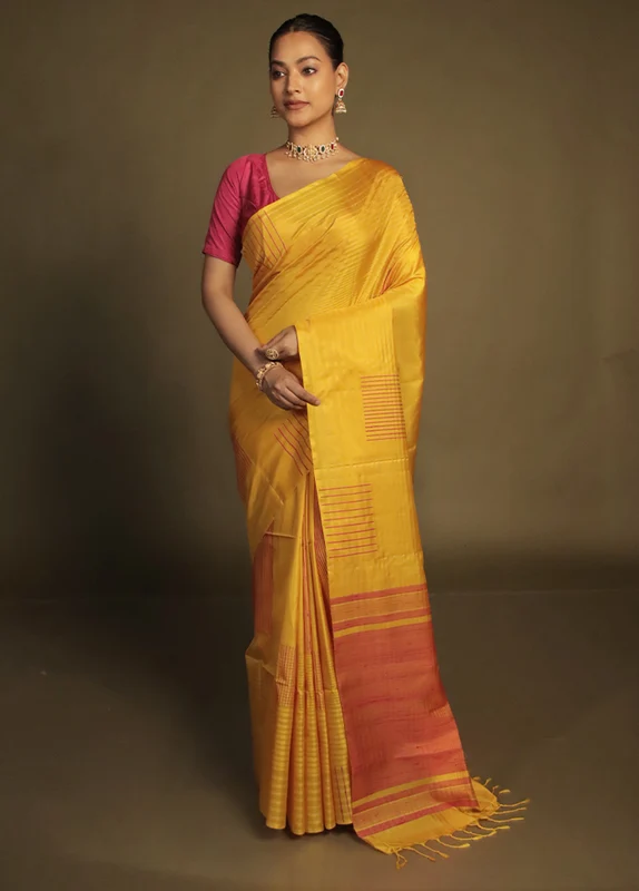 Yellow Handloom Kanjivaram Pure Silk Saree With Blouse Piece Onesize