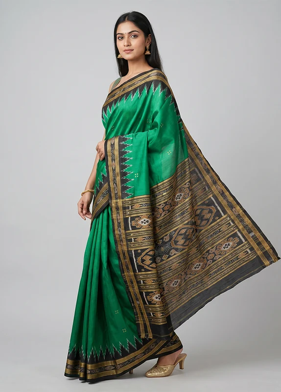 Green Handloom Patola Pure Silk Saree With Blouse Piece One Size