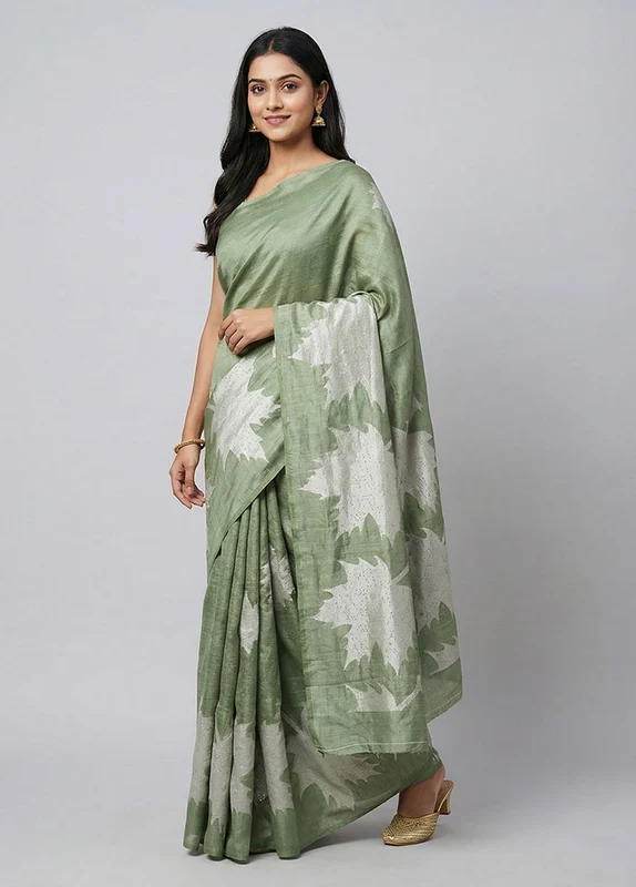 Green Matka Silk Saree With Blouse Piece One Size