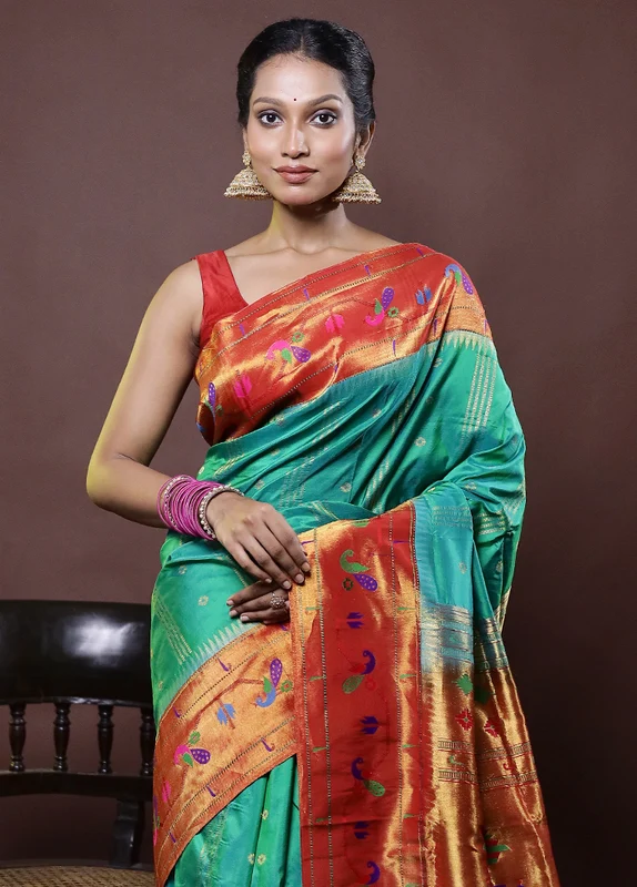 Green Handloom Kanchipuram Pure Silk Saree With Blouse Piece Onesize