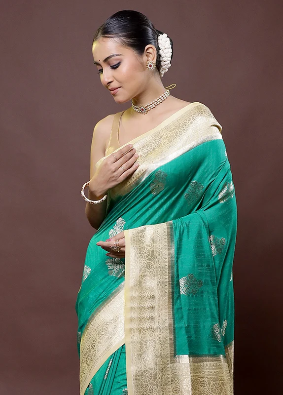 Green Dupion Silk Saree With Blouse Piece Onesize