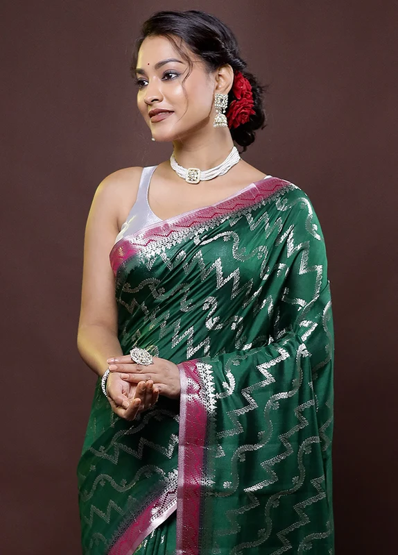 Green Handloom Dupion Pure Silk Saree With Blouse Piece Onesize