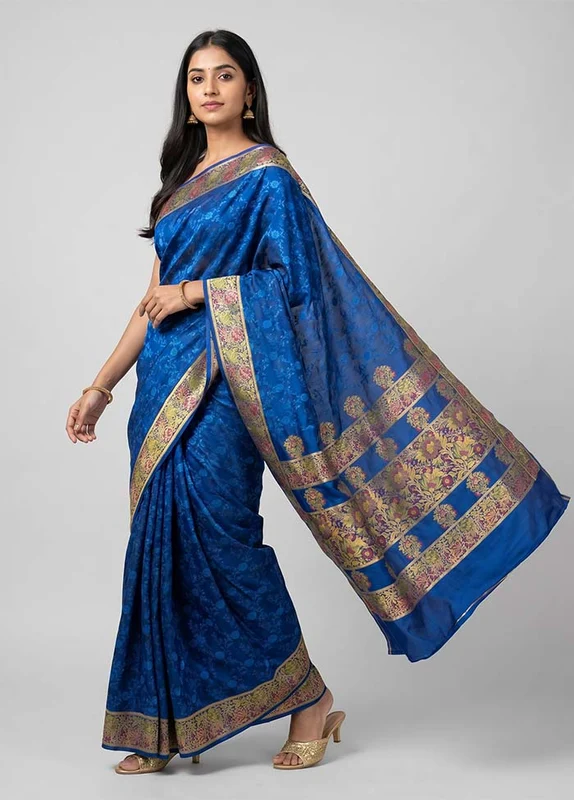 Blue Handloom Tanchoi Silk Saree With Blouse Piece One Size