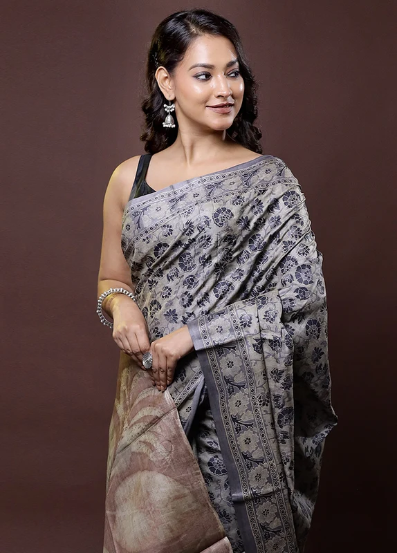 Cream Handloom Tussar Pure Silk Saree With Blouse Piece Onesize