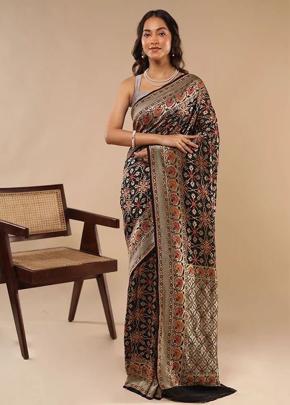 Multicolor Handloom Pure Georgette Saree With Blouse Piece One Size