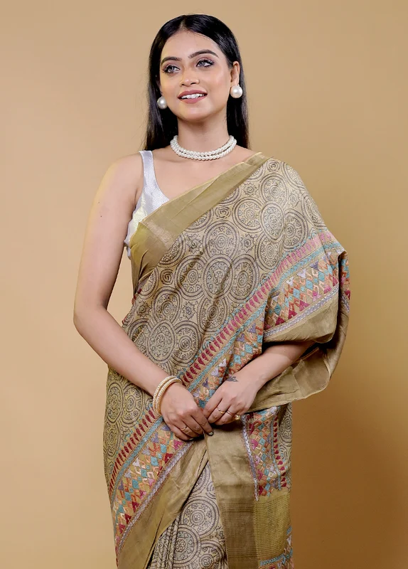 Cream Handloom Tussar Pure Silk Saree With Blouse Piece Onesize