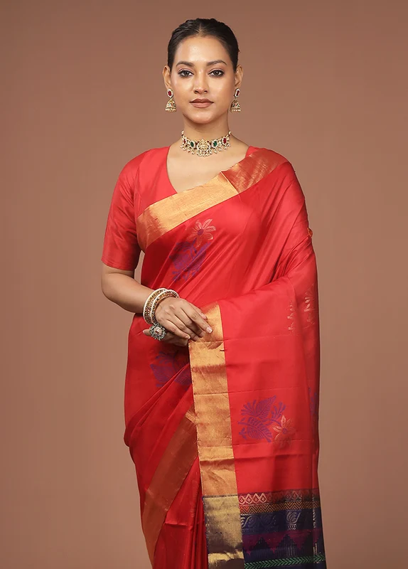 Red Handloom Kanjivaram Pure Silk Saree With Blouse Piece One Size