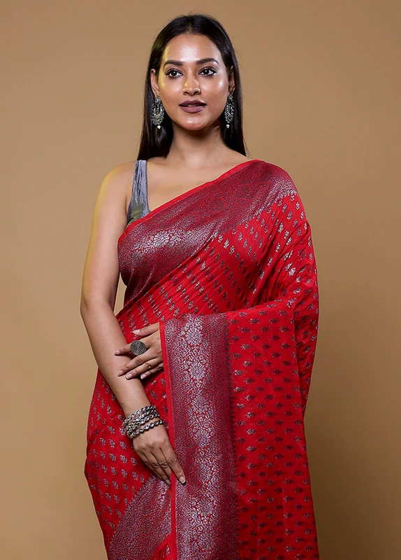 Red Georgette Saree With Blouse Piece Onesize