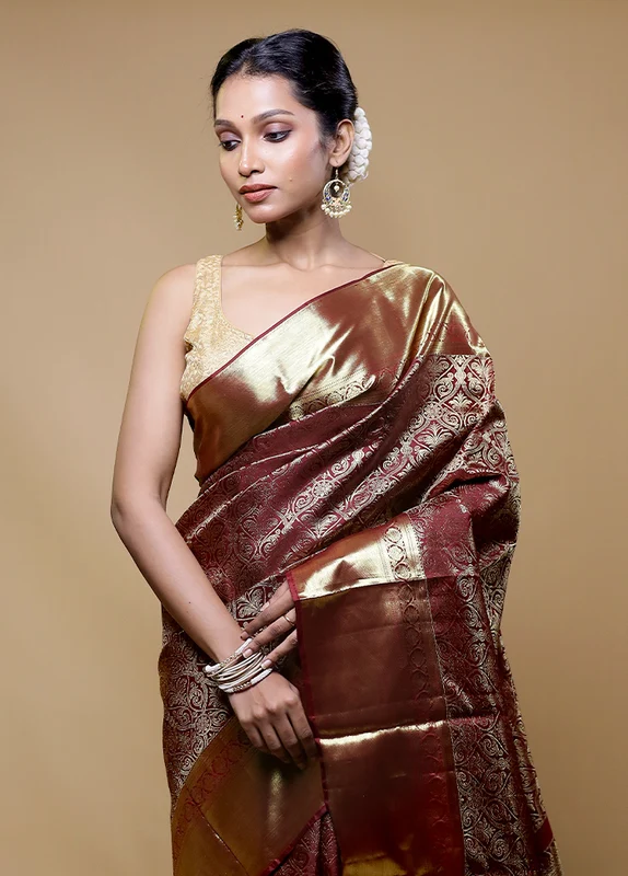 Brown Handloom Kanchipuram Pure Silk Saree With Blouse Piece Onesize