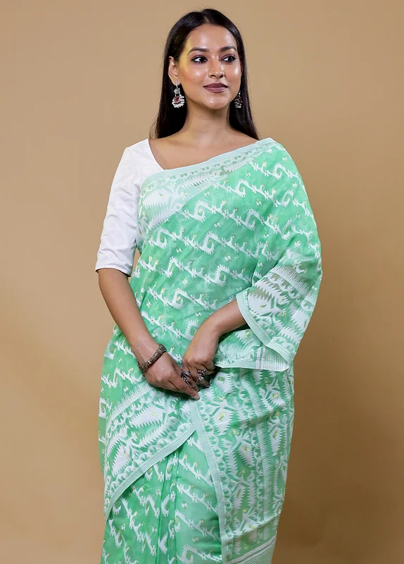 Green Tant Jamdani Saree Without Blouse Piece Onesize
