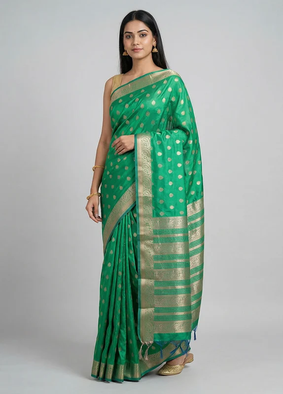 Green Kanjivaram Silk Saree With Blouse Piece One Size