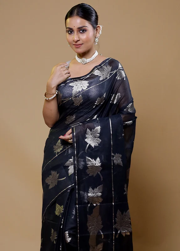 Black Cotton Saree With Blouse Piece Onesize