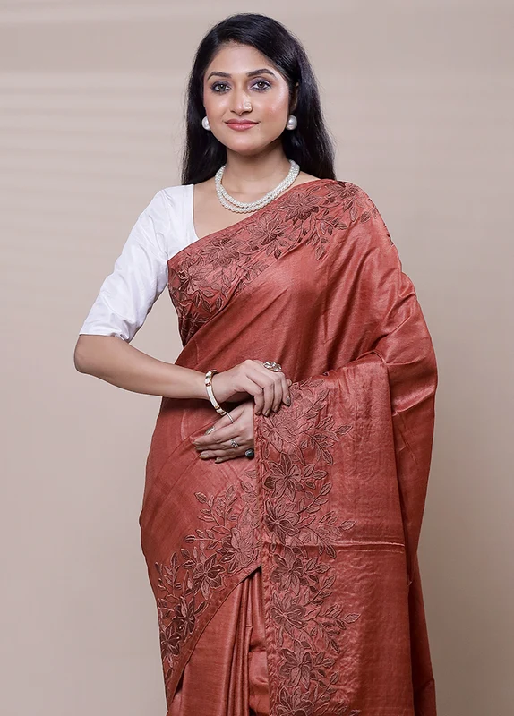 Brown Handloom Tussar Pure Silk Saree With Blouse Piece Onesize