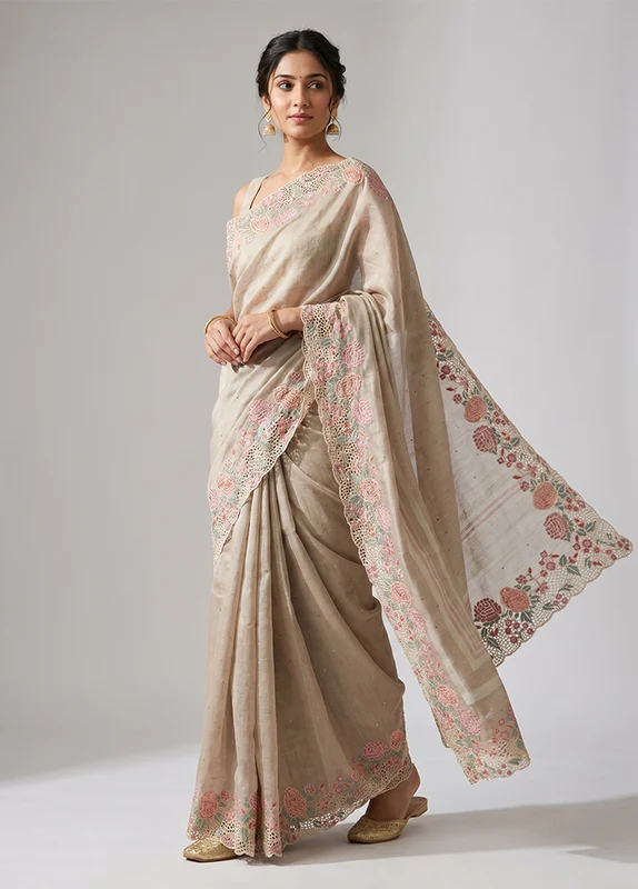 Cream Tussar Silk Saree With Blouse Piece One Size
