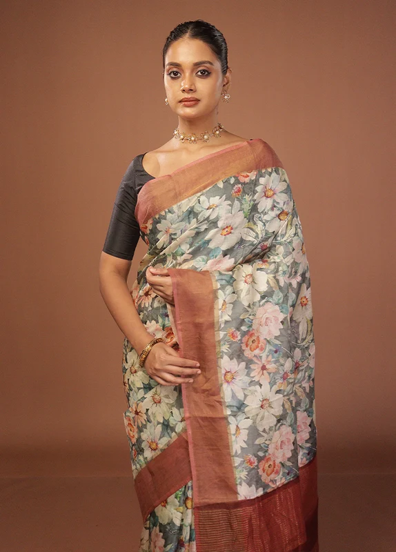 Cream Handloom Tussar Pure Silk Saree With Blouse Piece One Size