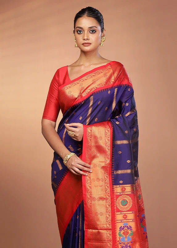 Multicolor Kanjivaram Silk Saree With Blouse Piece One Size