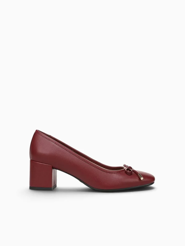 Cora Dark Cherry Smooth Dark Red / 7.5 / M