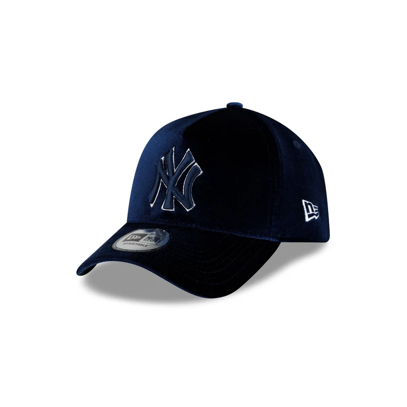 New York Yankees Velvet Navy 9FORTY A-Frame Snapback Hat One Size