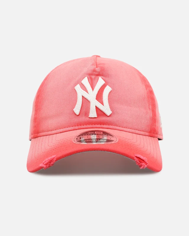 New Era New York Yankees 'On The Road Again' 9FORTY A-Frame Snapback Red ONE