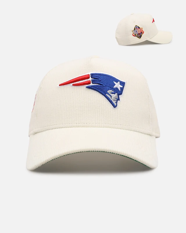 New Era New England Patriots 'NFL Kickoff Cord' 9FORTY A-Frame Snapback Official Team Color ONE