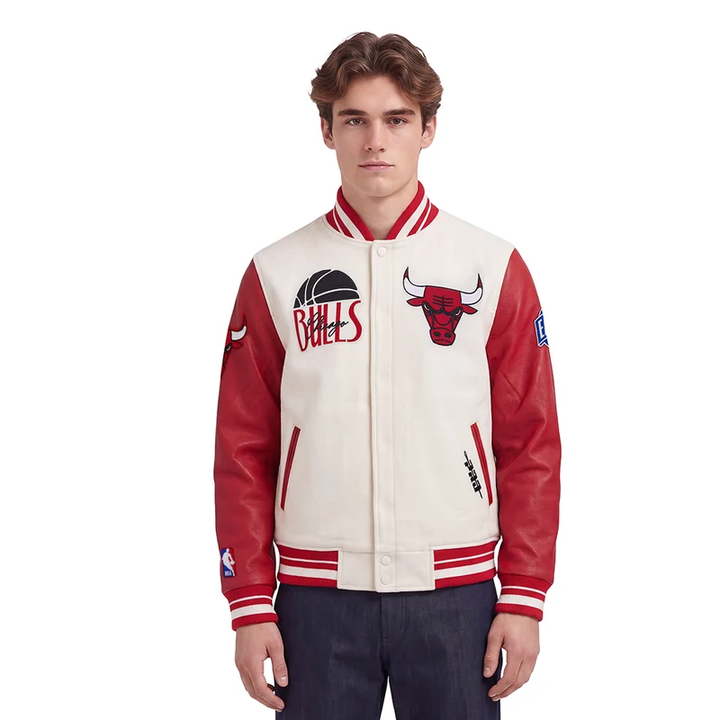 CHAMARRA UNIVERSITARIA NBA CHICAGO BULLS ORIGINAL PLAYERS S / CREMA / ROJO