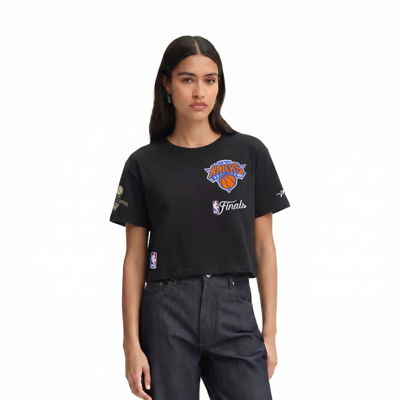 PLAYERA NEW YORK KNICKS 2026 NBA CHAMPIONSHIP PARA MUJER L / NEGRO