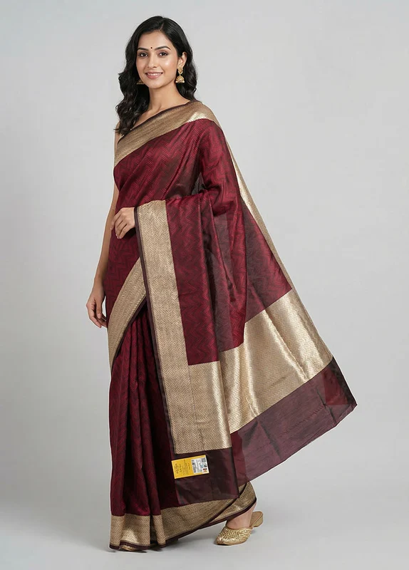 Maroon Handloom Tanchoi Pure Silk Saree With Blouse Piece One Size
