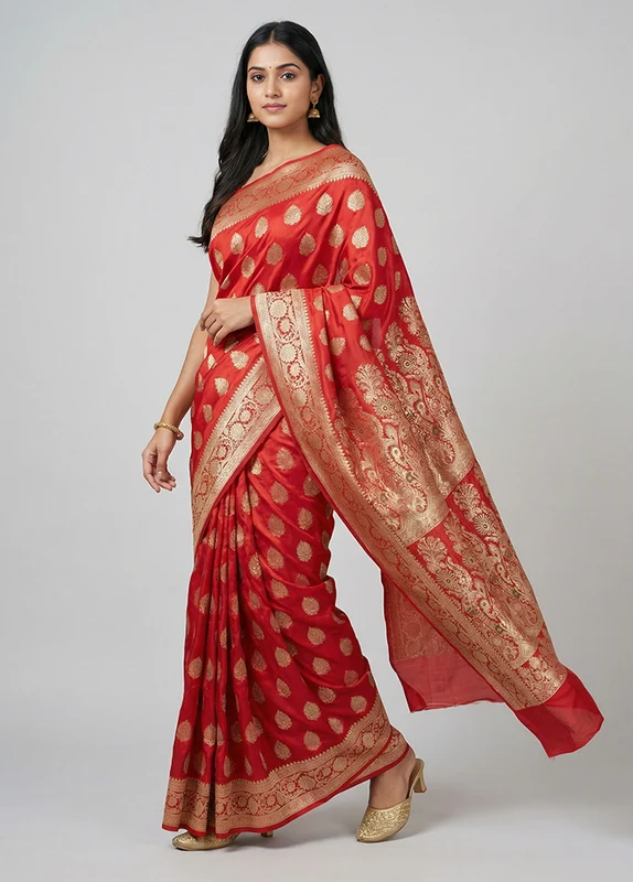 Maroon Handloom Banarasi Pure Silk Saree With Blouse Piece One Size