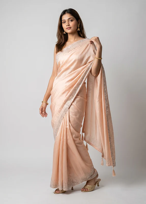 Cream Georgette Saree With Blouse Piece One Size