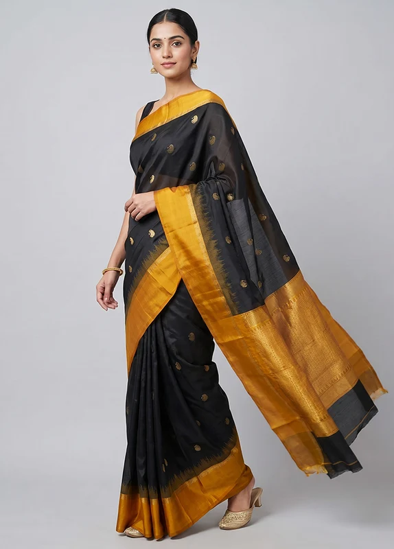 Black Handloom Kanchipuram Pure Silk Saree With Blouse Piece One Size