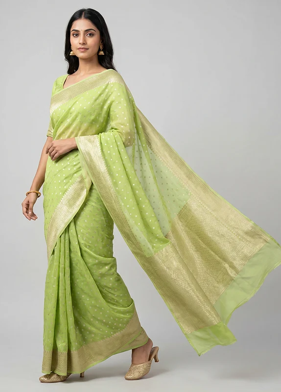 Green Handloom Pure Georgette Saree With Blouse Piece One Size