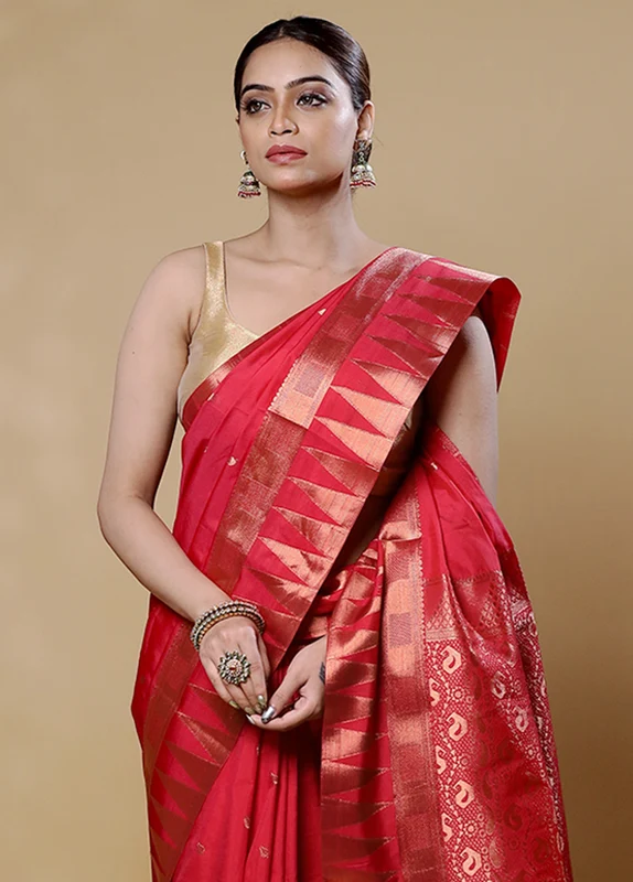 Red Kanjivaram Silk Saree With Blouse Piece Onesize