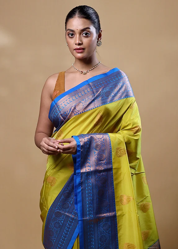 Lemon Yellow Kanjivaram Silk Saree With Blouse Piece Onesize