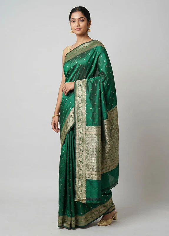 Green Handloom Katan Pure Silk Saree With Blouse Piece One Size