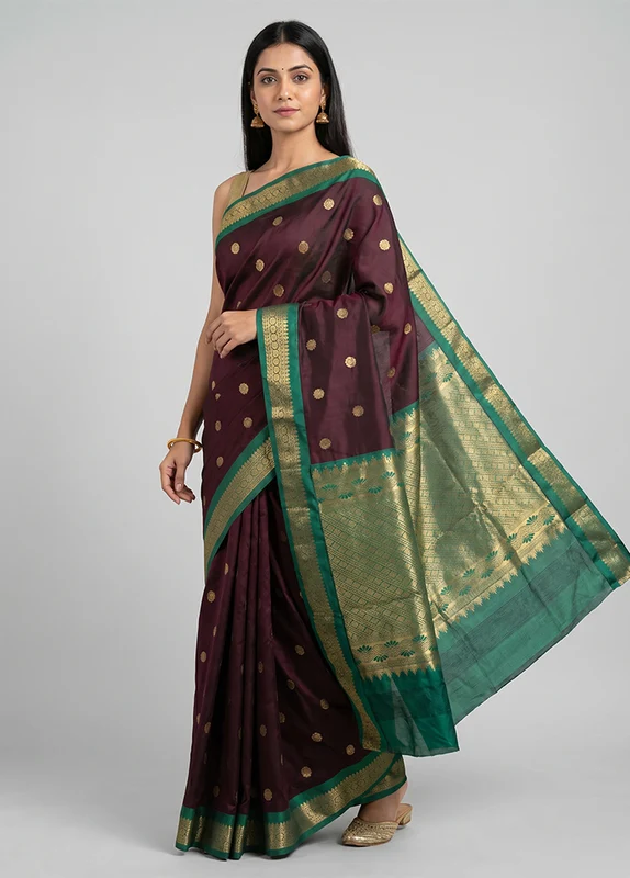 Maroon Kanjivaram Silk Saree With Blouse Piece One Size