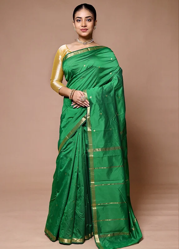 Green Kanjivaram Silk Saree With Blouse Piece Onesize