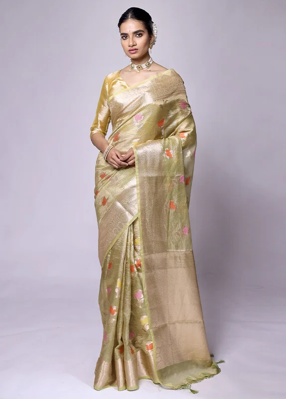 Green Crushed Tissue Silk Saree With Blouse Piece Onesize