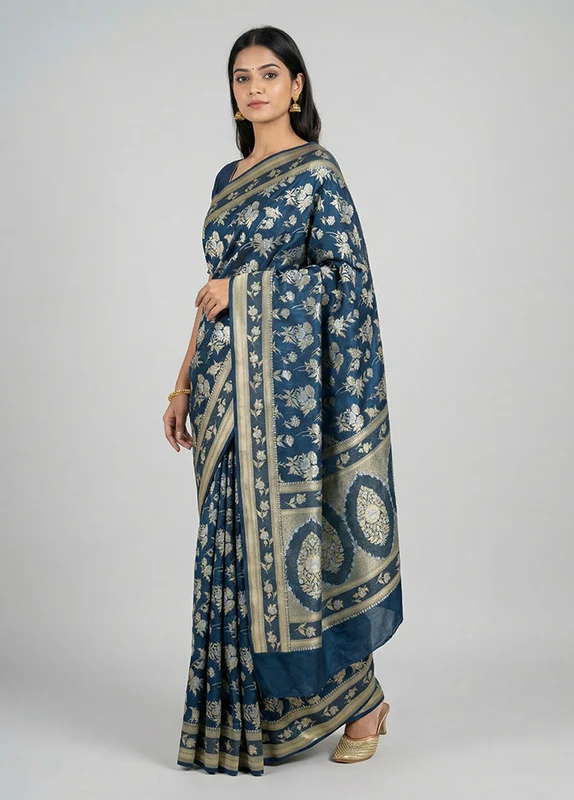Blue Uppada Silk Saree With Blouse Piece One Size