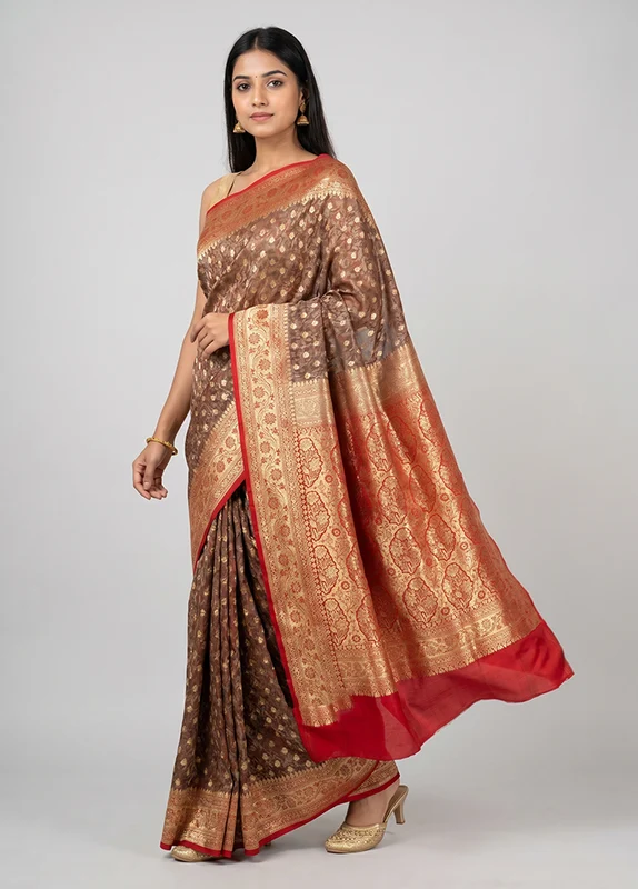 Grey Tanchoi Silk Saree With Blouse Piece One Size